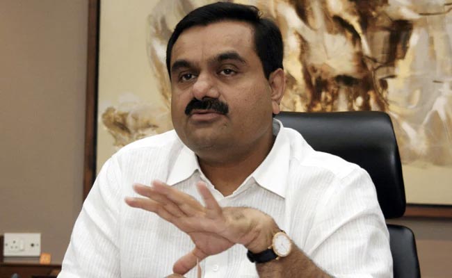 एक साल में गौतम अडानी की संपत्ति 3731 अरब रुपये बढ़ी, जेफ बेजोस, एलोन मस्क से भी ज्यादा