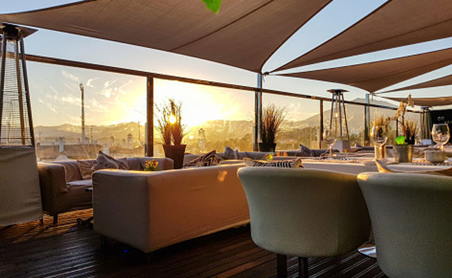 Best Rooftop Dine-Out Places To Try Out Now In Delhi NCR