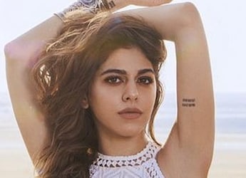 Alaya Furntiurewallas  Alaya Furntiurewallas