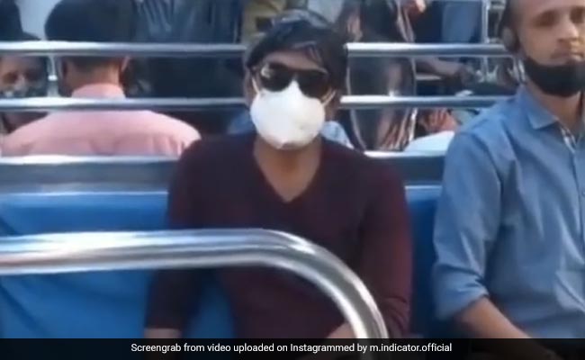 Trending: Nawazuddin Siddiqui Spotted Travelling In A Mumbai Local Train