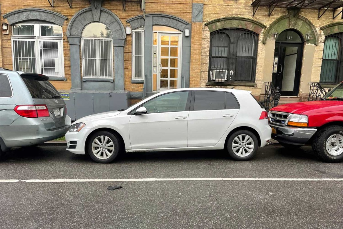 How Do Rearview Cameras In cars Work?