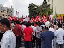 Banking Services Partially Hit In 2-Day Bharat Bandh: 10 Points Banking Services Partially Hit In 2-Day Bharat Bandh: 10 Points