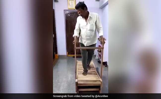 इस शख्स ने बनाया लकड़ी का ट्रेडमिल, जो बिना बिजली के भी चलता है, मंत्री KTR ने की प्रशंसा