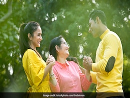 International Women's Day 2022: महिला दिवस पर अपनी मां, बेटी, बहन और पत्नी को दें ये खूबसूरत गिफ्ट्स, यादगार हो जाएगा उनका दिन  International Women's Day 2022: महिला दिवस पर अपनी मां, बेटी, बहन और पत्नी को दें ये खूबसूरत गिफ्ट्स, यादगार हो जाएगा उनका दिन