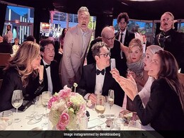 At The Vanity Fair Oscar Party, Everyone Was Busy Googling Will Smith-Chris Rock Slapgate At The Vanity Fair Oscar Party, Everyone Was Busy Googling Will Smith-Chris Rock Slapgate