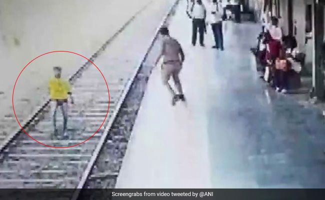 Watch: In Maharashtra, Hero Cop Jumps Onto Railway Tracks To Save Teen