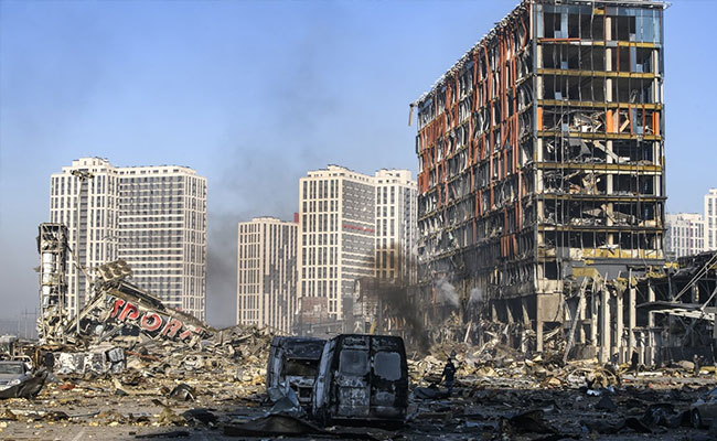 Russia ने किया Phosphorus Bombs का इस्तेमाल : NATO से Zelensky