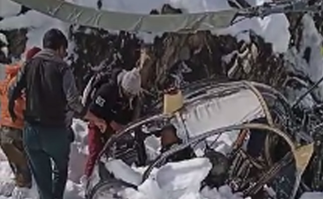 Army Pilot Dies In Chopper Crash Near Line Of Control, Co-Pilot Critical