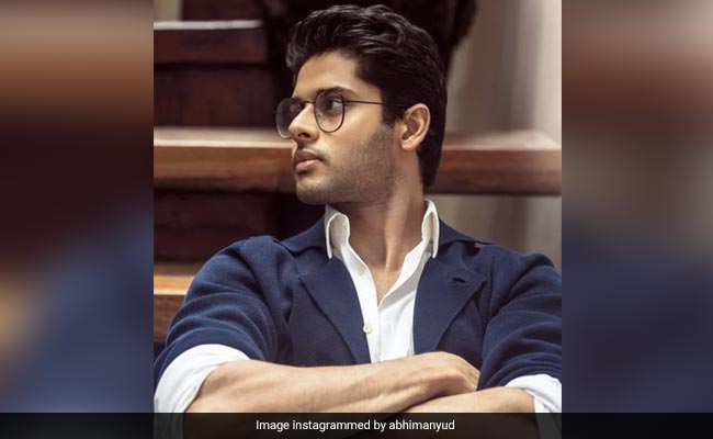 "Talk Nerdy," Said Abhimanyu Dassani. Our Favourite Science-y Responses