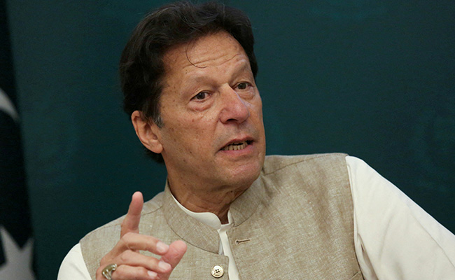 Imran Khan A Player Who Fights Till Last Ball, Won't Resign: Pak Minister