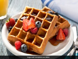 International Waffle Day 2022: एंजॉय करें ये सुपर डिलीशियस Waffle, इन 5 नए तरीकों से करें टॉपिंग International Waffle Day 2022: एंजॉय करें ये सुपर डिलीशियस Waffle, इन 5 नए तरीकों से करें टॉपिंग