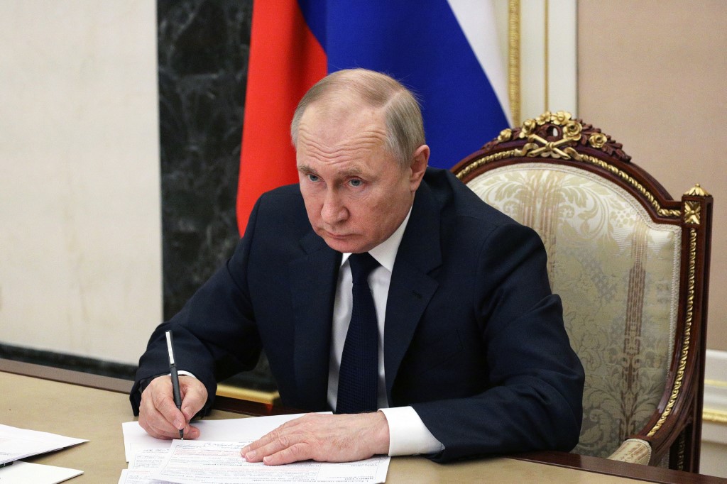 Moscow Offices Of Canadian Broadcaster To Be Closed As Russia Retaliates