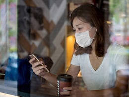 Chinese Woman Stuck In Restaurant For Quarantine, But She Has No Complaints Chinese Woman Stuck In Restaurant For Quarantine, But She Has No Complaints