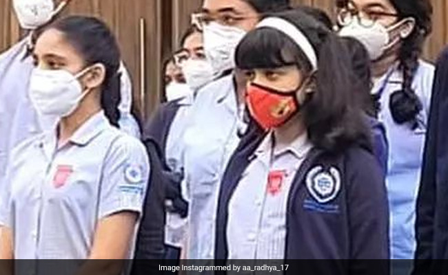 Abhishek Bachchan And Aishwarya Rai's Daughter Aaradhya Looks "Cute" In This Unseen Picture