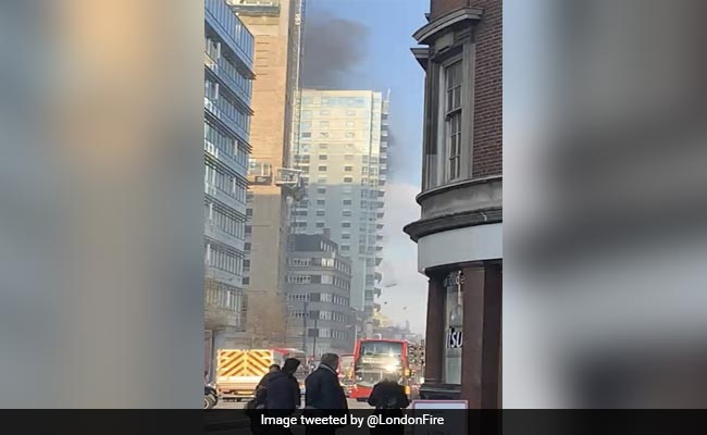 London Fire Brigade Tackle Blaze In High-Rise, 10 Engines At Spot