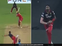 दूसरे 'रसेल' ने सिराज को दिया सदमा, ओडियन स्मिथ ने एक ही ओवर में मैच पलटकर दिखाई दबंगई - Video दूसरे 'रसेल' ने सिराज को दिया सदमा, ओडियन स्मिथ ने एक ही ओवर में मैच पलटकर दिखाई दबंगई - Video