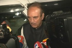 'Rebel' GN Azad Meets Sonia Gandhi, Says "Discussed Fighting Unitedly" 'Rebel' GN Azad Meets Sonia Gandhi, Says "Discussed Fighting Unitedly"