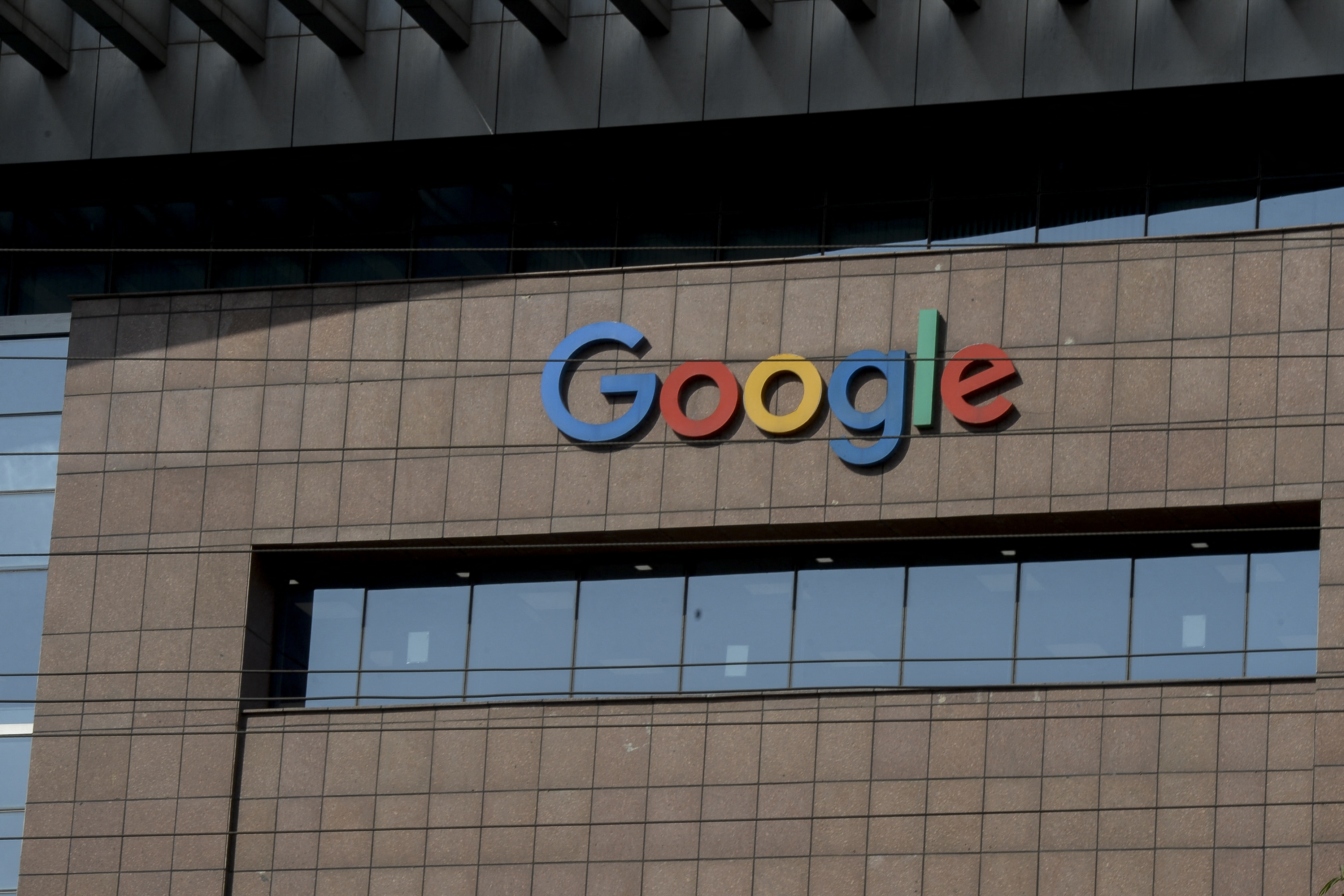 Google, Meta Face EU-UK Antitrust Probes Over Online Ads Deal