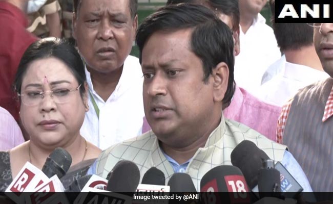 "May Be Old Video": Trinamool MLA After Seen Threatening BJP Supporters In Viral Clip