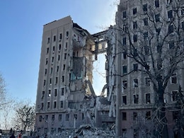 Russian Rocket Blasts Hole In Government Building In Ukraine, 12 Dead Russian Rocket Blasts Hole In Government Building In Ukraine, 12 Dead