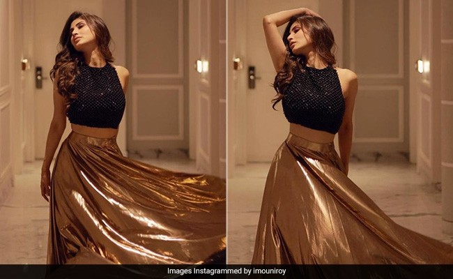 Mouni Roy's <i>Lehenga</i> With A Twist Is What Modern Indian Dressing Is All About