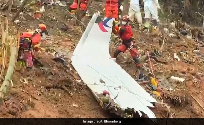 China Crash Mystery Deepens As Evidence Suggests Mid-Air Breakup
