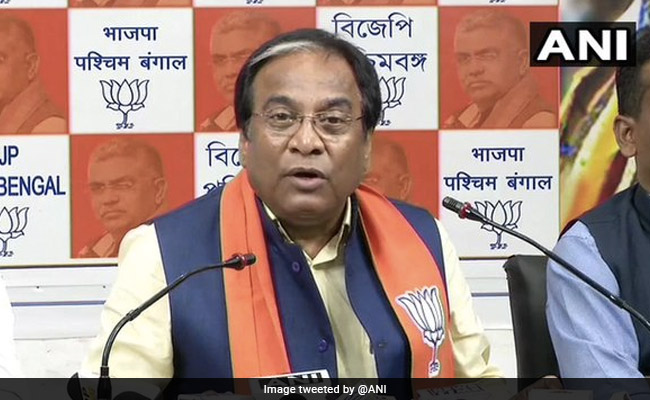 Suspended BJP Leader Jaiprakash Majumdar Joins Trinamool Congress