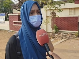 "One of Us Now": Karnataka Student Told In Class After She Removes Hijab "One of Us Now": Karnataka Student Told In Class After She Removes Hijab