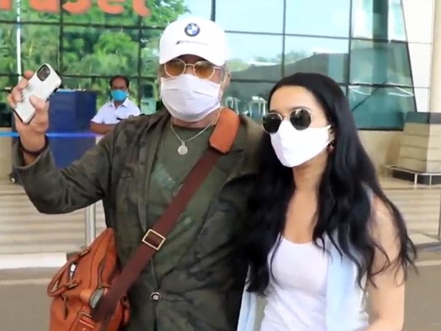 Shraddha And Dad Shakti Kapoor's Airport Diaries