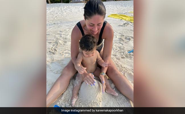 Holi 2022: Kareena Kapoor Spent It On The Beach With Baby Jeh