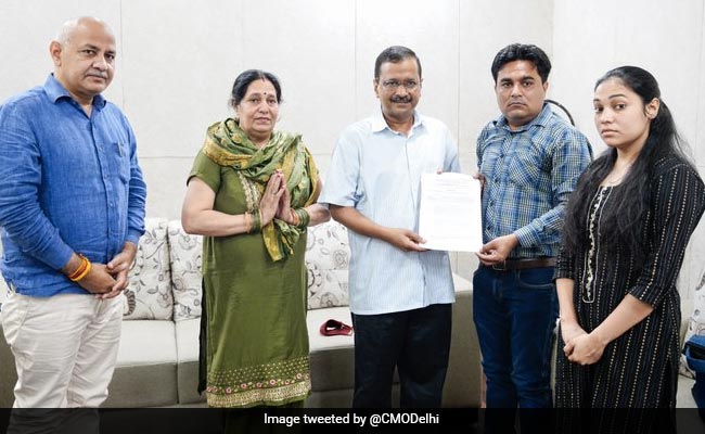 Brother Of Intel Staffer, Killed In Delhi Riots, Gets Government Job