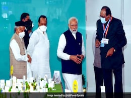 'उच्च पदों पर आसीन कुछ लोग...' : PM की मौजूदगी में महाराष्ट्र के डिप्टी CM का राज्यपाल पर निशाना 'उच्च पदों पर आसीन कुछ लोग...' : PM की मौजूदगी में महाराष्ट्र के डिप्टी CM का राज्यपाल पर निशाना