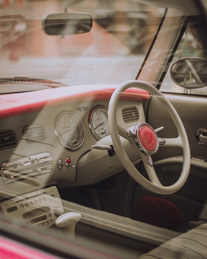 These 8 Car Features Were Discontinued And We Are Okay With It!