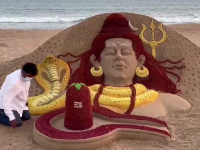 Odisha Sand Artist Creates Lord Shiva Sculpture With 23,000 Rudraksha Beads