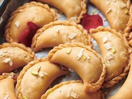 Holi 2025: 5 Delicious Diabetic-Friendly Desserts To Enjoy On The Festival