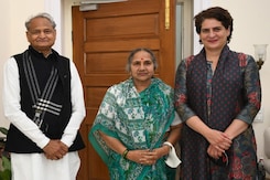 Priyanka Gandhi Meets Ashok Gehlot To Discuss Post-Poll Strategy: Report Priyanka Gandhi Meets Ashok Gehlot To Discuss Post-Poll Strategy: Report