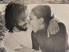 Deepika Gave Ranveer A Sneak Peek Of Her Look From Pathaan Song