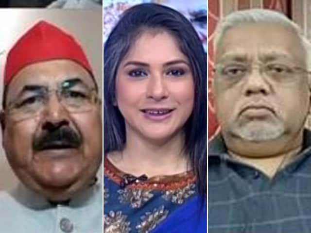 UP Election : वाराणसी में वाहन से EVM ले जाने पर गरमाई सियासत, बीजेपी और सपा नेताओं ने कही ये बात