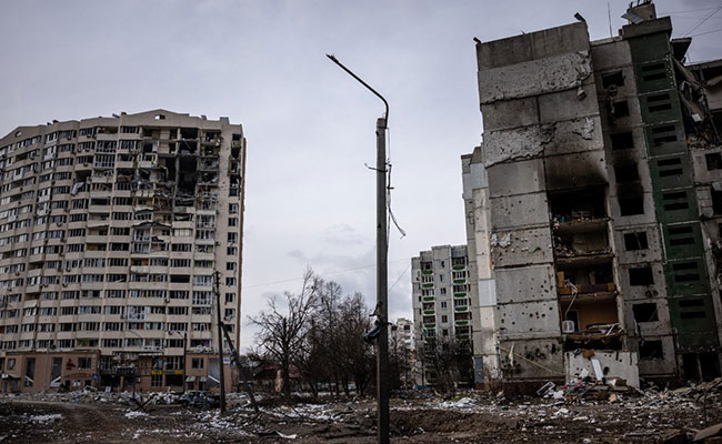 Ukraine's Chernihiv Empties As Russia Blasts Path To Kyiv