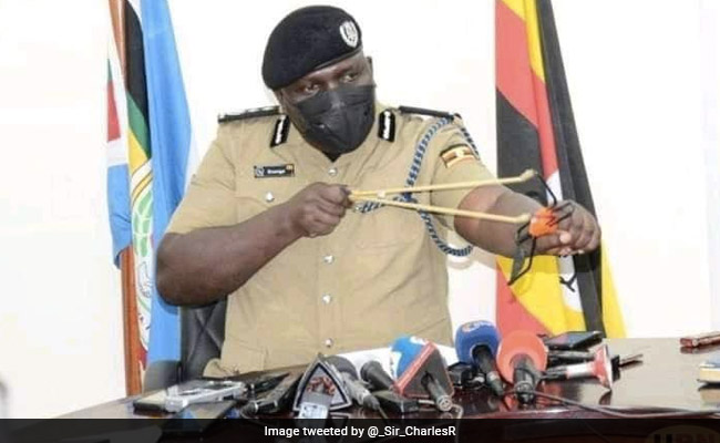 Did This Cop Really Hit A Reporter With Catapult? Truth Behind Viral Pic
