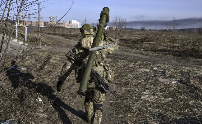 Baltic Nations Expel 10 Russian Diplomats