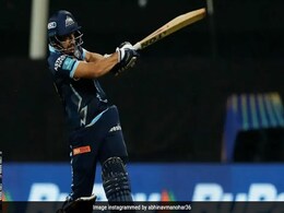 गरीबी की तपिश से निकला है गुजरात टाइटंस का पॉवर हीटर बल्लेबाज, कभी पिता की हुआ करती थी जूते की दुकान गरीबी की तपिश से निकला है गुजरात टाइटंस का पॉवर हीटर बल्लेबाज, कभी पिता की हुआ करती थी जूते की दुकान