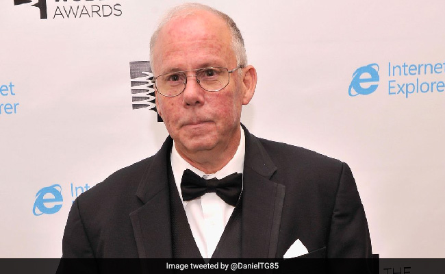 "He's With <i>Jod</i> Now": Internet Pays Tribute To GIF Creator Stephen Wilhite