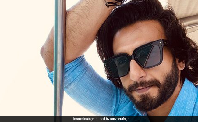 Arjun Kapoor Finds A Gunday Connection In Ranveer Singh's Photos