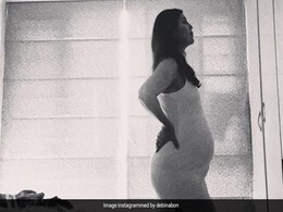 Mom-To-Be Debina Bonnerjee Enters 3rd Trimester With "Swollen Feet And A Nagging Shadow Of Fear" Mom-To-Be Debina Bonnerjee Enters 3rd Trimester With "Swollen Feet And A Nagging Shadow Of Fear"