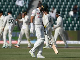 "...Throwing Away Their Wicket": Fans Blast Tail-Enders After Pakistan Collapse To Series Defeat Against Australia In 3rd Test "...Throwing Away Their Wicket": Fans Blast Tail-Enders After Pakistan Collapse To Series Defeat Against Australia In 3rd Test