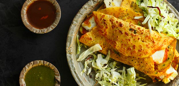 Masala Omelet Roll:  इस तरीके से तैयार करें मसाला ऑमलेट रोल, जानें आसान रेसिपी