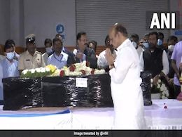 Body Of Student Killed In Ukraine Reaches Karnataka, Chief Minister Pays Respect Body Of Student Killed In Ukraine Reaches Karnataka, Chief Minister Pays Respect