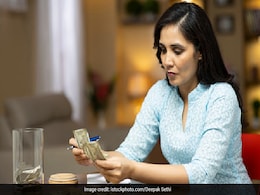 सैलरी हाथ में आए उससे पहले ही अपना लें ये 10 टिप्स, आने वाले महीने में नहीं होगी पैसों की किल्लत और बचत भी होगी पूरी सैलरी हाथ में आए उससे पहले ही अपना लें ये 10 टिप्स, आने वाले महीने में नहीं होगी पैसों की किल्लत और बचत भी होगी पूरी