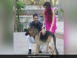 What Akshay Kumar And Twinkle Khanna Posted After The Death Of Pet Dog Cleo What Akshay Kumar And Twinkle Khanna Posted After The Death Of Pet Dog Cleo